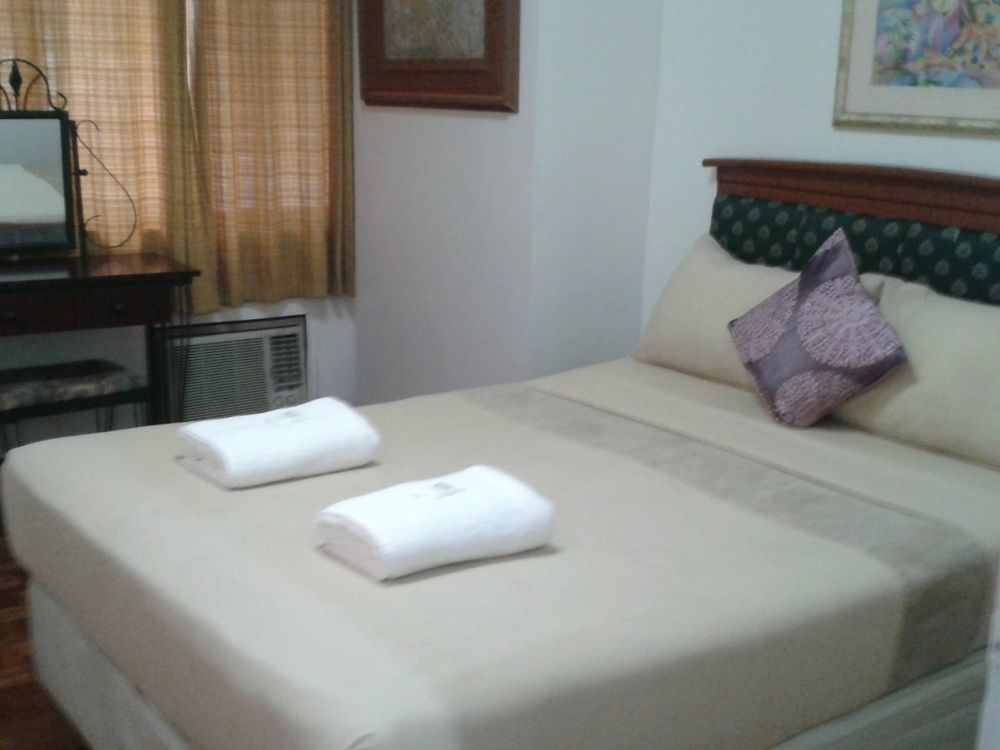 Perla Mansion Hotel Makati City Ngoại thất bức ảnh