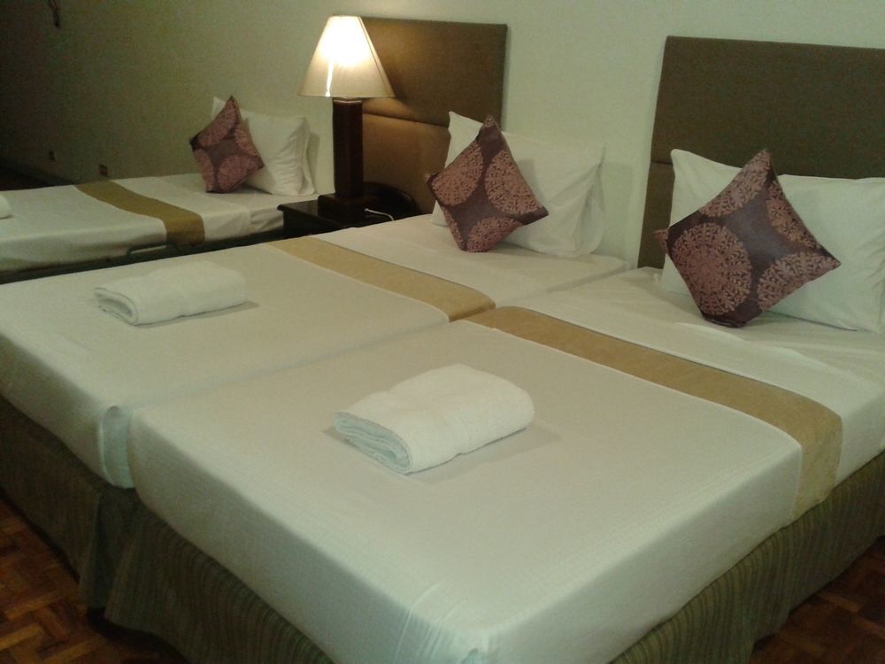 Perla Mansion Hotel Makati City Ngoại thất bức ảnh